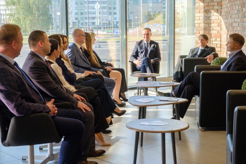 Взыскание задолженности по договору поставки за рубежом: ошибки, решения, практика